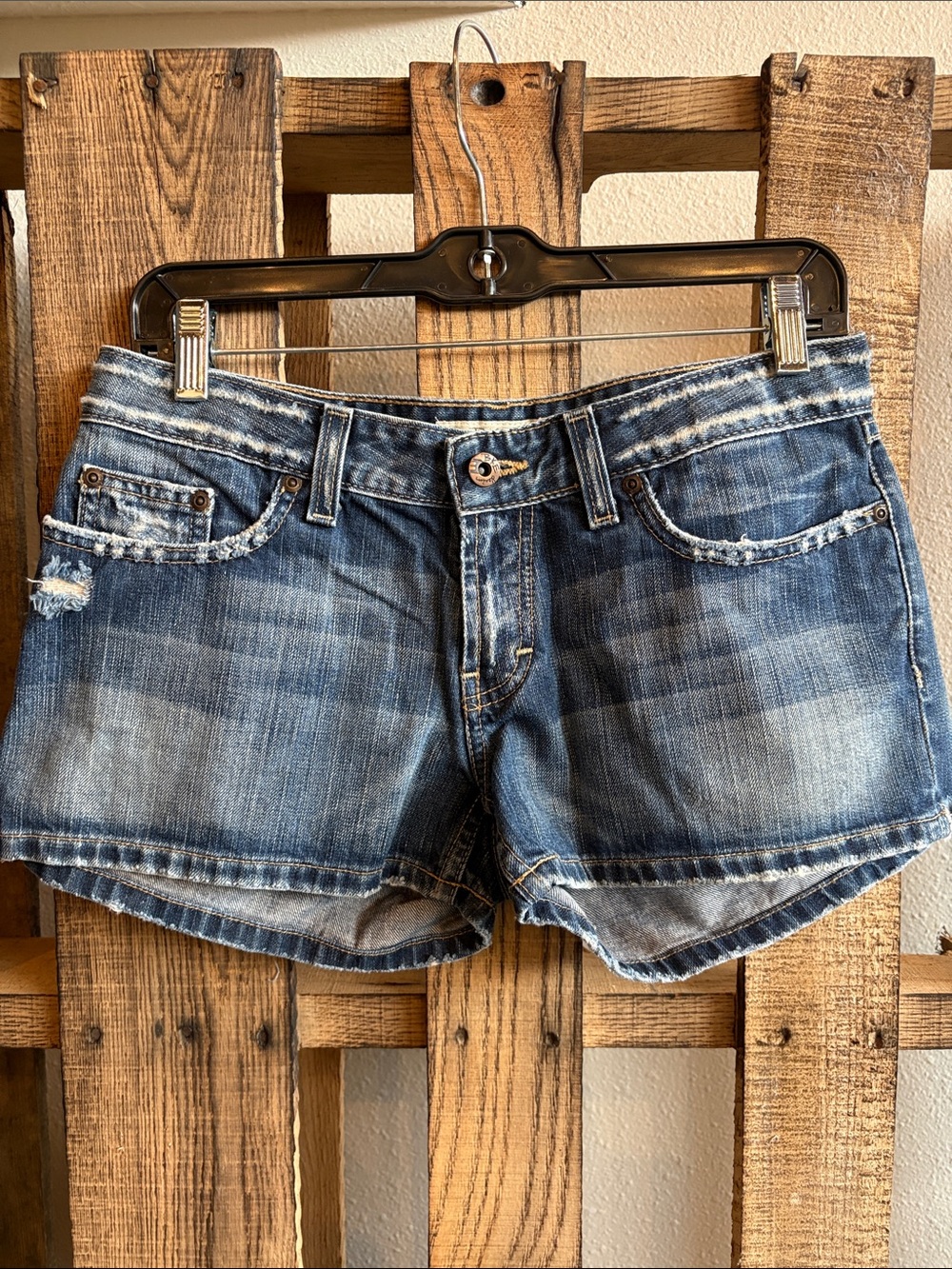 BKE Women’s Blue Distressed Jean Shorts
